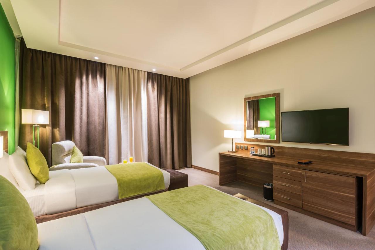 Mena Hotel Tabuk Exterior photo